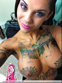 extremely hot naked wome naked girls tatoos know who this hot sexy nude woman babe